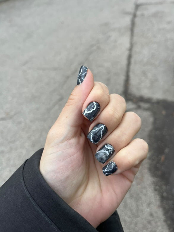 Nagų dekoravimo plėvelės manikiūrui - 0028R