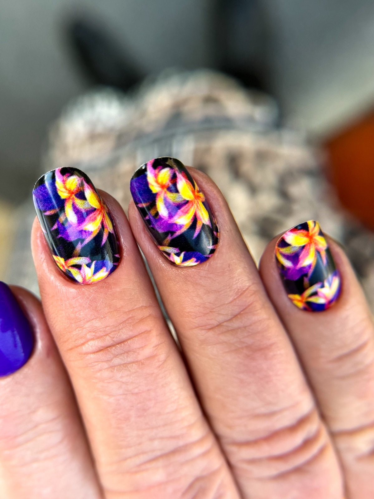 Nail decoration films for manicure - 1087R 